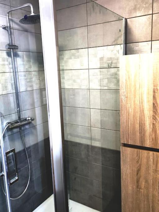 Gite Papillon 6 A14 Personnes - Jacuzzi Gerardmer Exterior photo